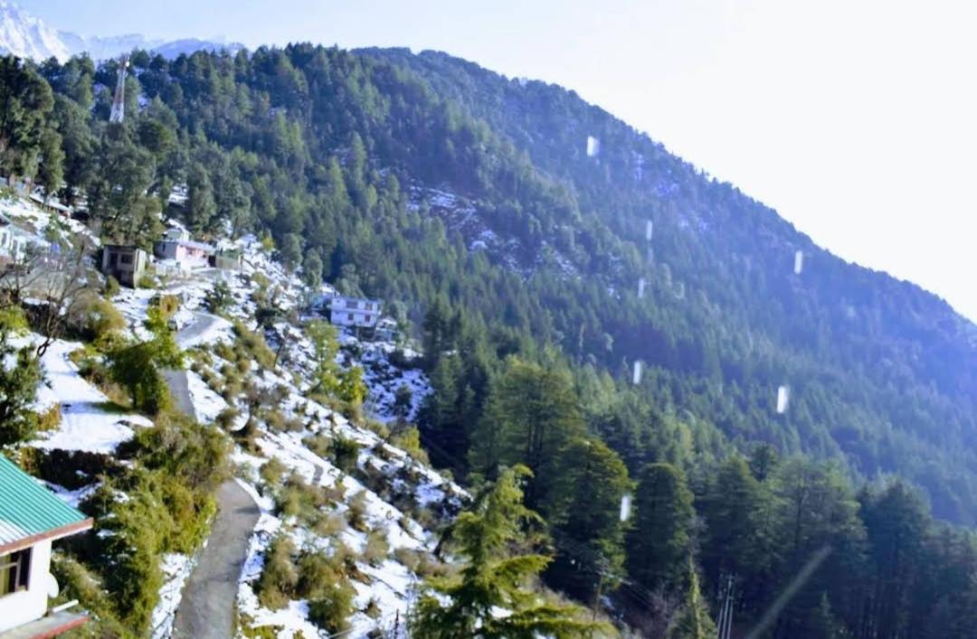 The Lake Cottage By Vrb Hotels Mcleodganj Dharamshala Exterior foto