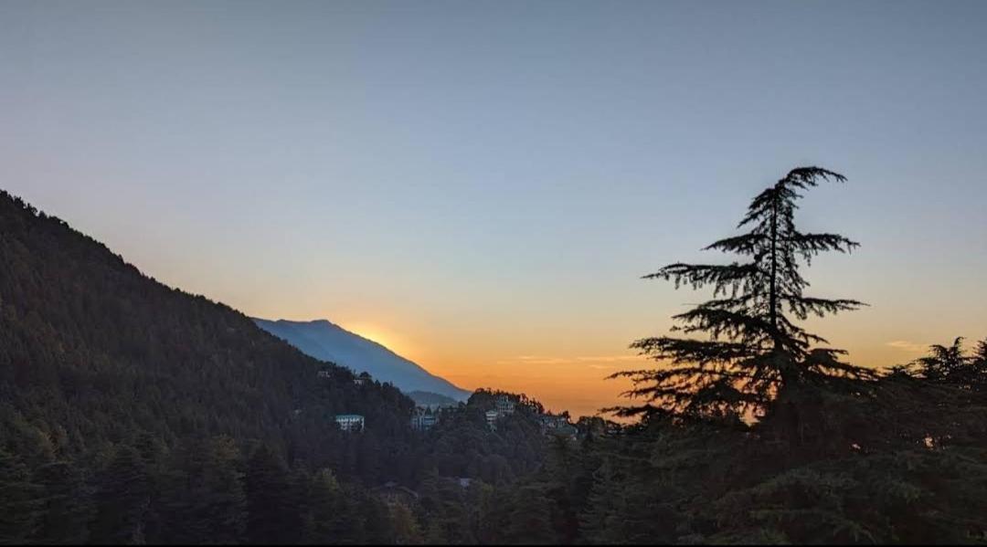 The Lake Cottage By Vrb Hotels Mcleodganj Dharamshala Exterior foto