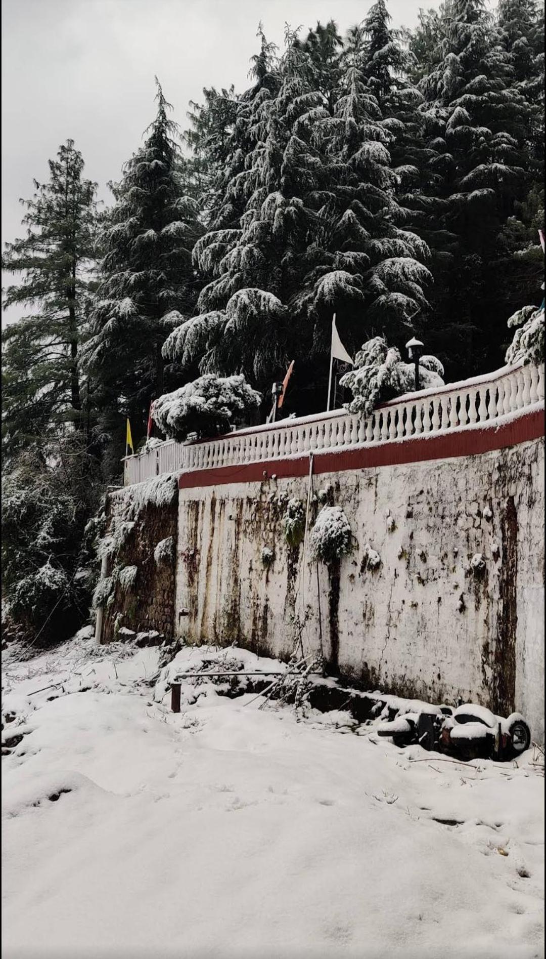 The Lake Cottage By Vrb Hotels Mcleodganj Dharamshala Exterior foto